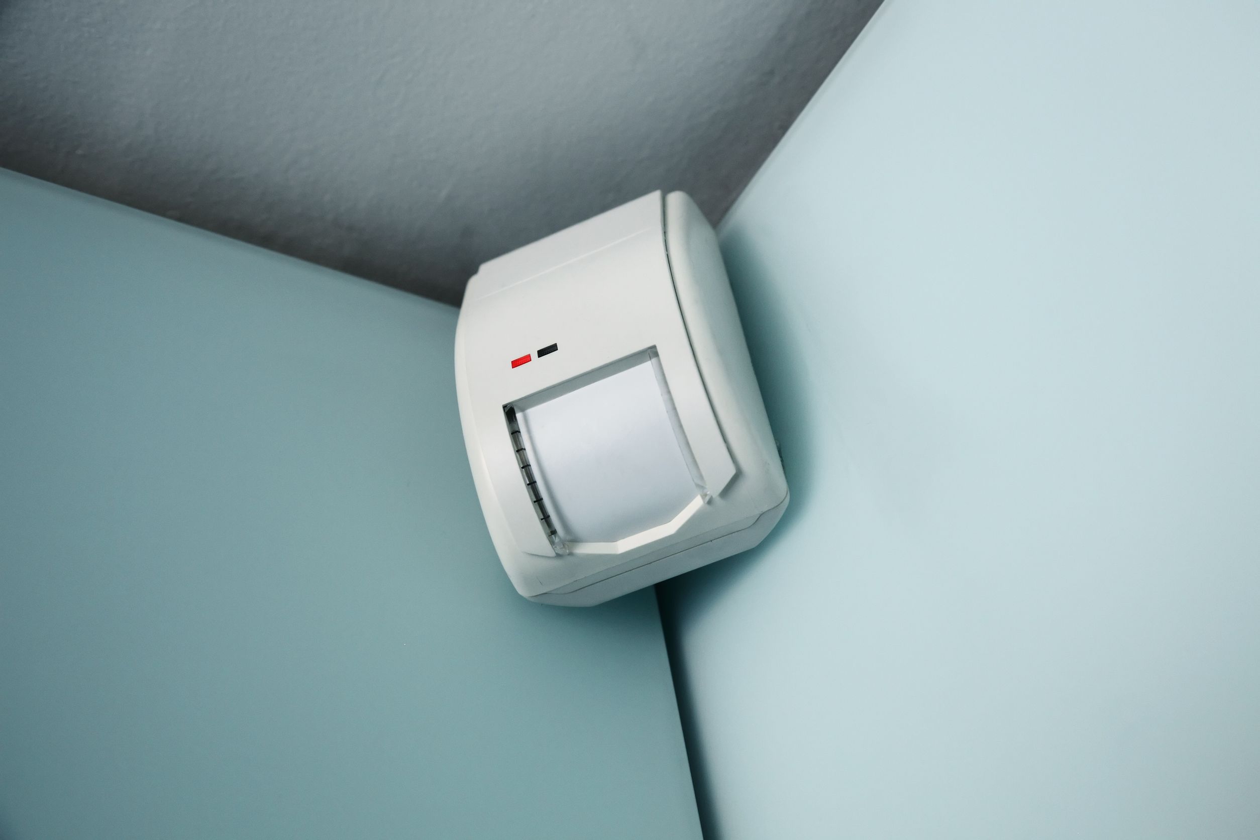 Top Reasons Why You Should Invest in Home Alarm Systems in Michigan