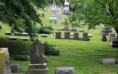 The Non-Catholic’s Guide to Planning a Catholic Burial for Your Observant Loved One